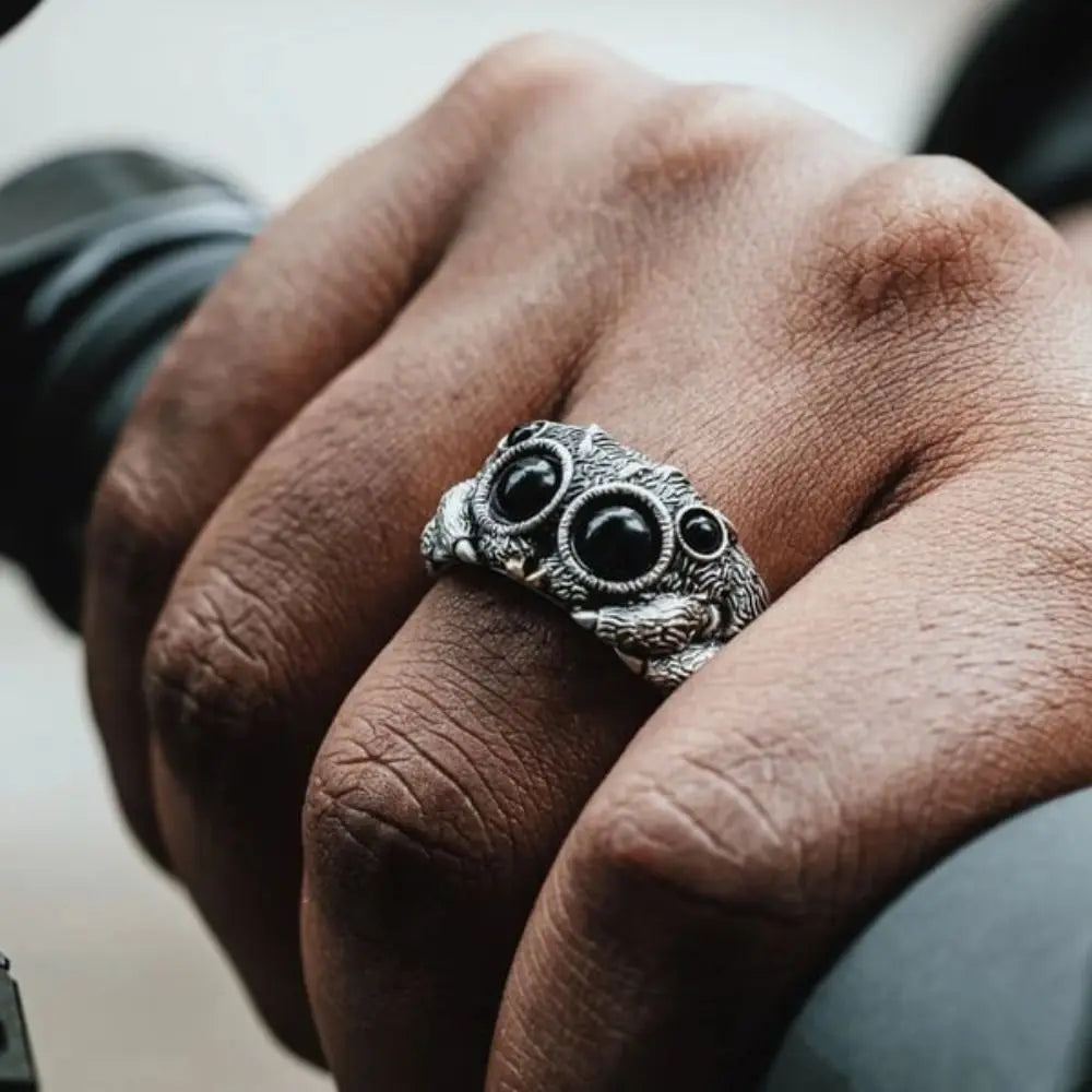 Arachno Ring
